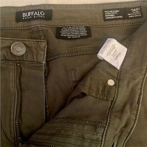 Buffalo Dave Bitton pants, dark olive green, size 10/30.